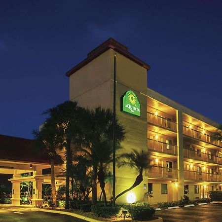 La Quinta Inn By Wyndham West Palm Beach - Florida Turnpike Exterior photo
