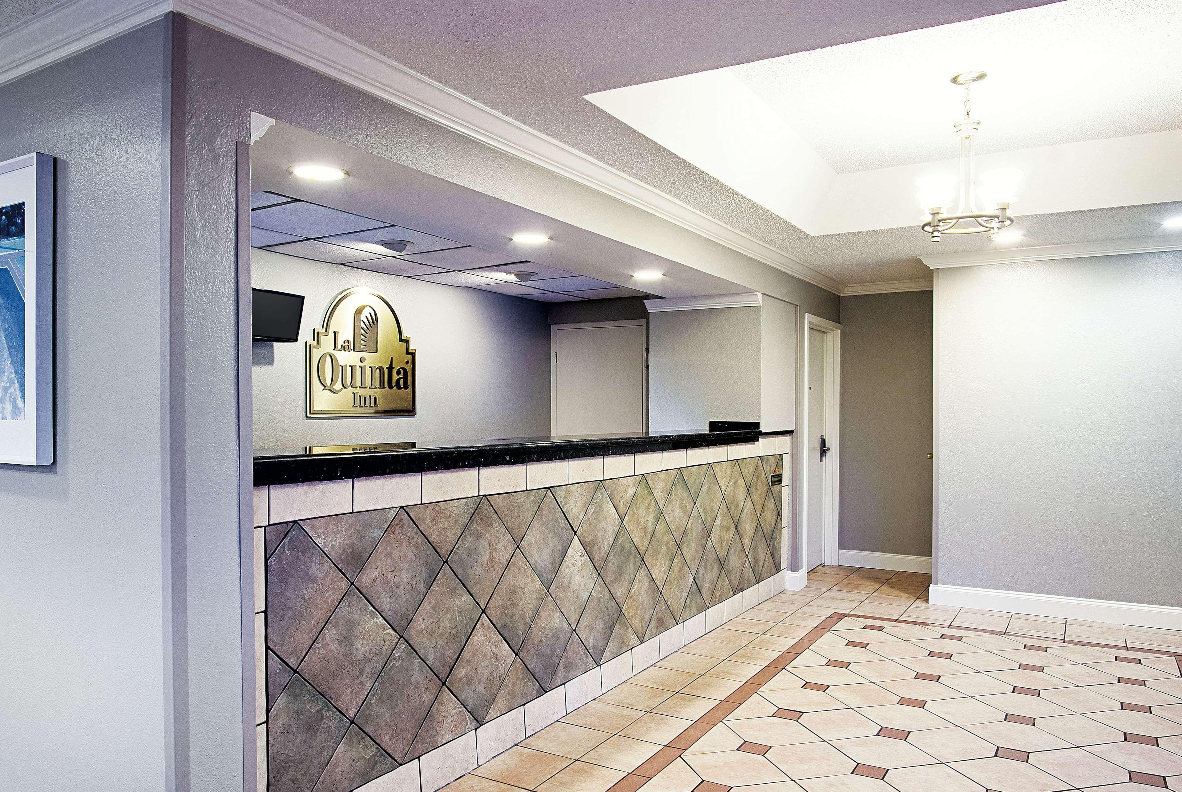 La Quinta Inn By Wyndham West Palm Beach - Florida Turnpike Exterior photo