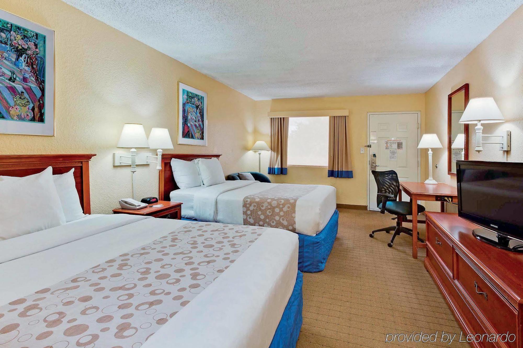 La Quinta Inn By Wyndham West Palm Beach - Florida Turnpike Exterior photo