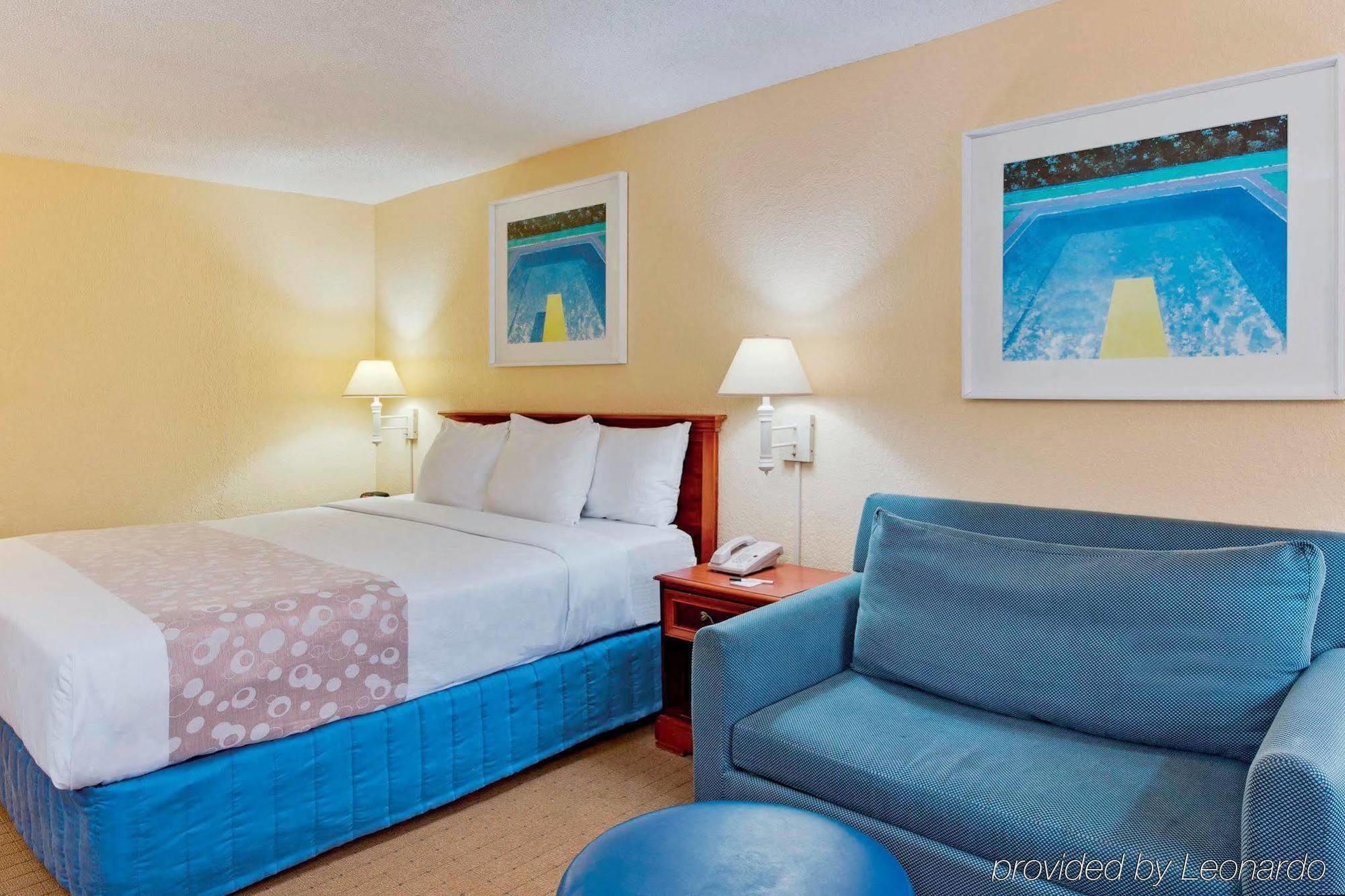 La Quinta Inn By Wyndham West Palm Beach - Florida Turnpike Exterior photo